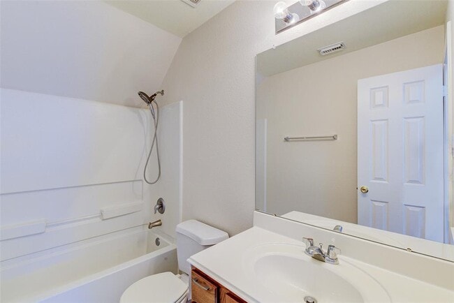 Building Photo - 3930 Mossy Pl Ln