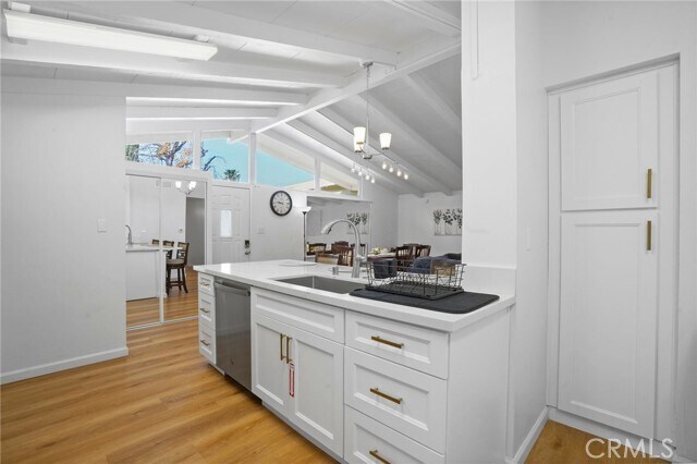 Building Photo - 6440 Jumilla Ave