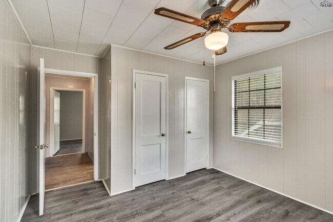 Building Photo - 4341 McCutchen Ave