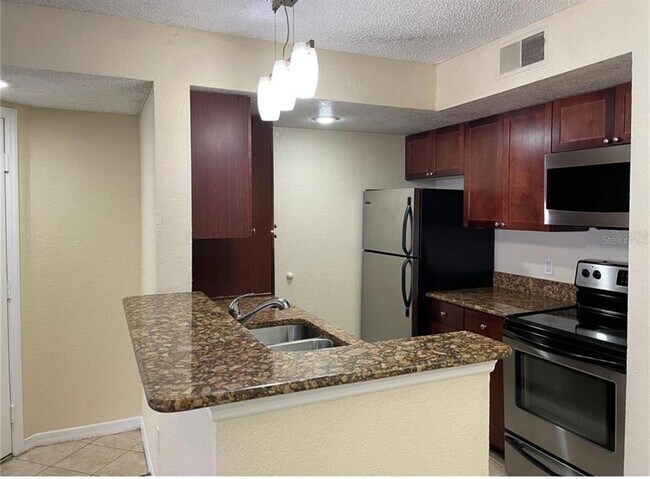 Building Photo - 5160 Conroy Rd