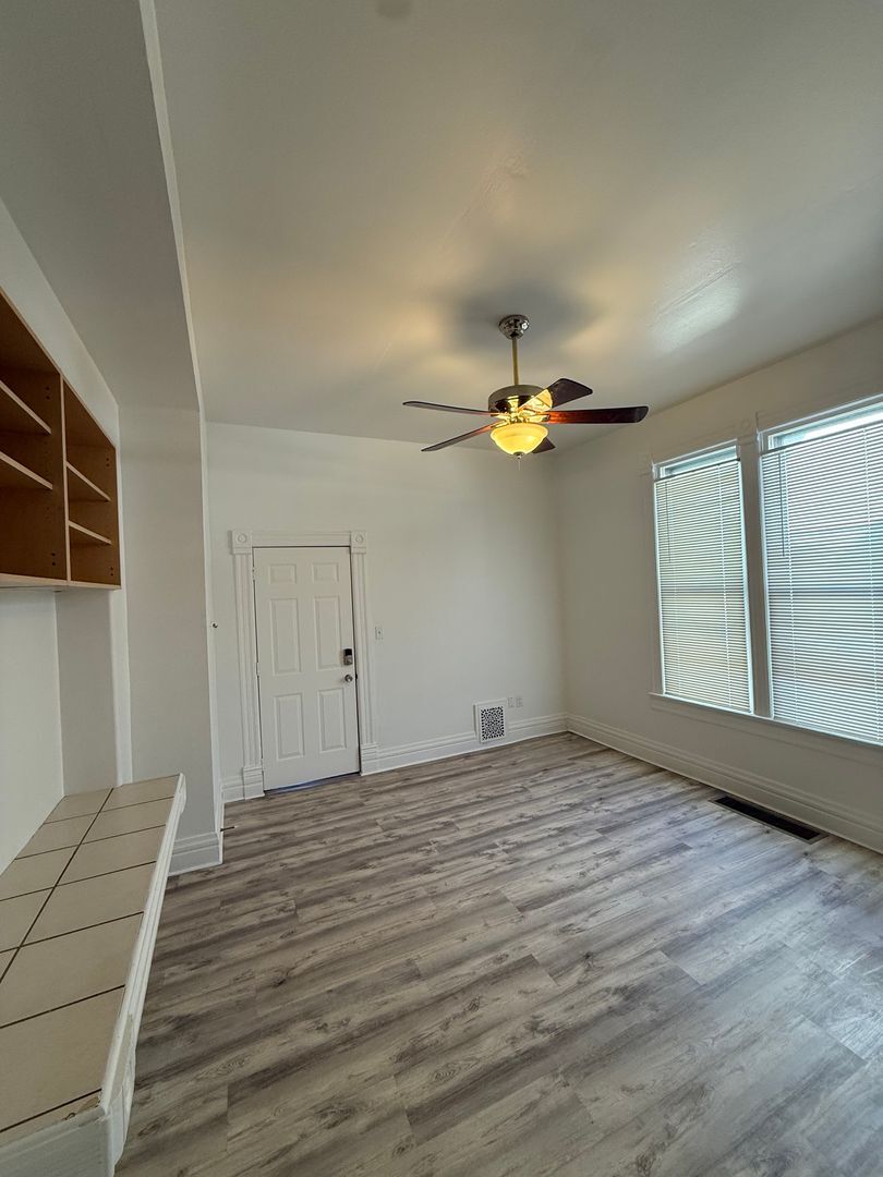 Building Photo - 1334 N Downing St