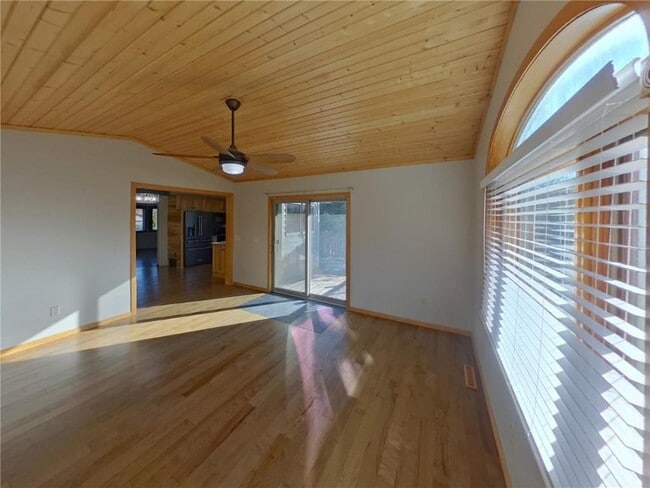 Building Photo - 10430 163rd St W