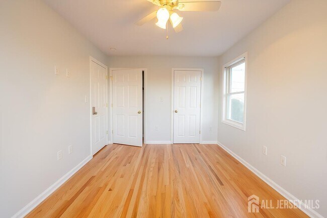 Building Photo - 268 NJ-36