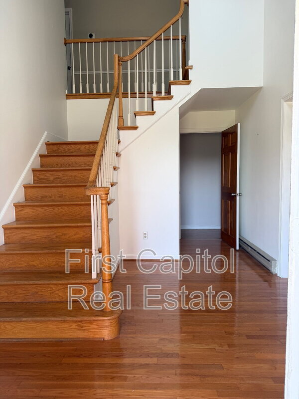 Building Photo - 8112 Pete Wiles Rd