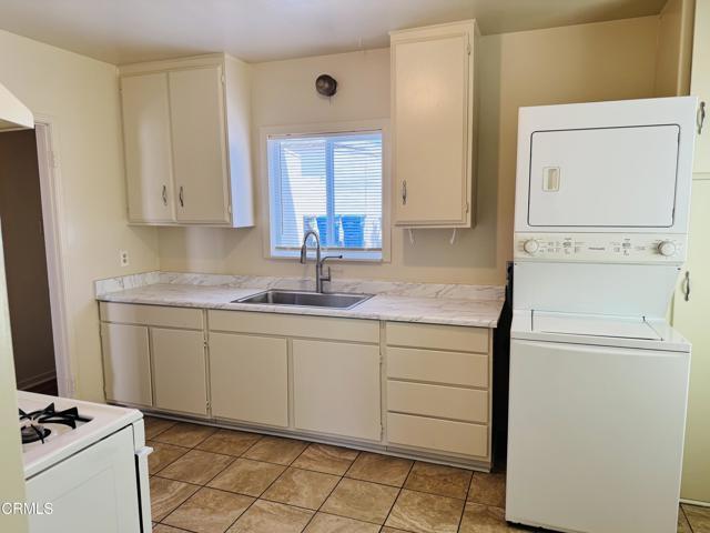 Building Photo - 9175 E Las Tunas Dr
