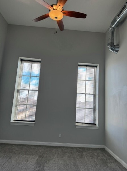 Building Photo - 508 Brady St
