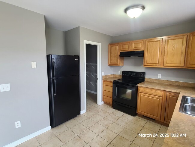 Building Photo - 3 Bedroom Townhome for Rent in Waynesboro
