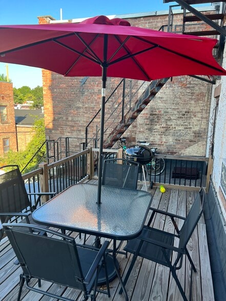 Private Deck - 218 Elm St