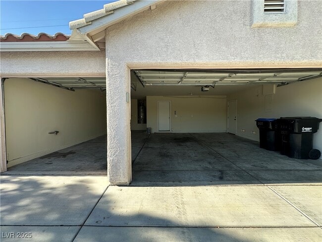 Building Photo - 2525 Torch Ave