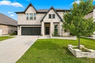 Building Photo - 1717 Canals Dr