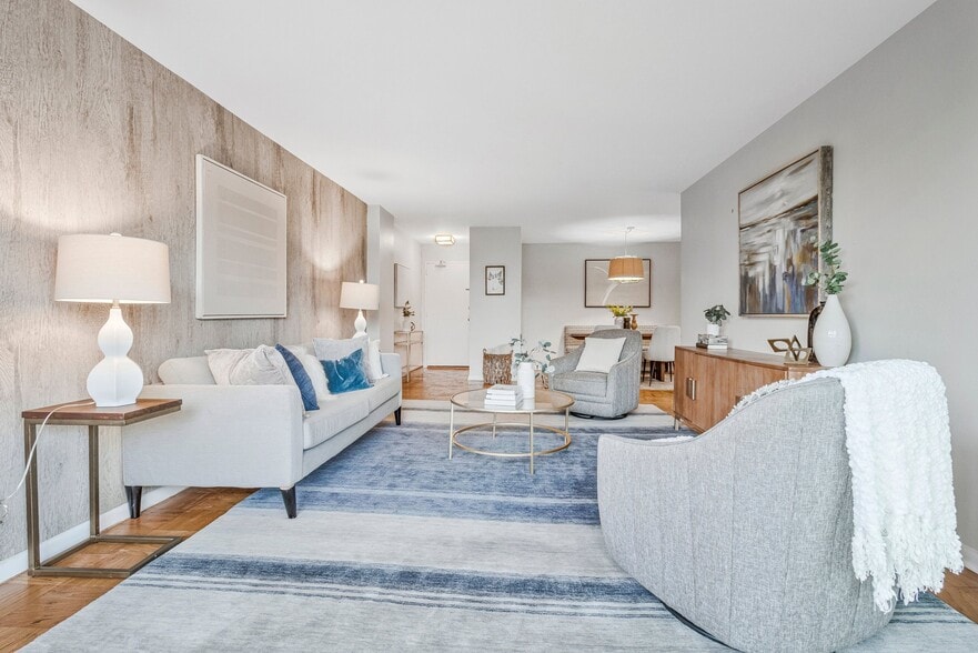 LR view toward front door and dining area - 2939 Van Ness St NW