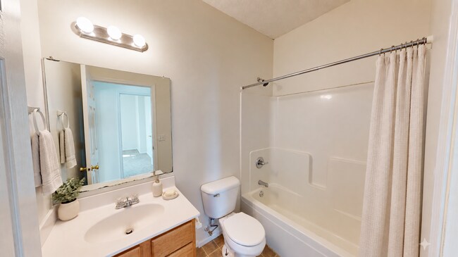 Building Photo - 3905 Marigold Dr