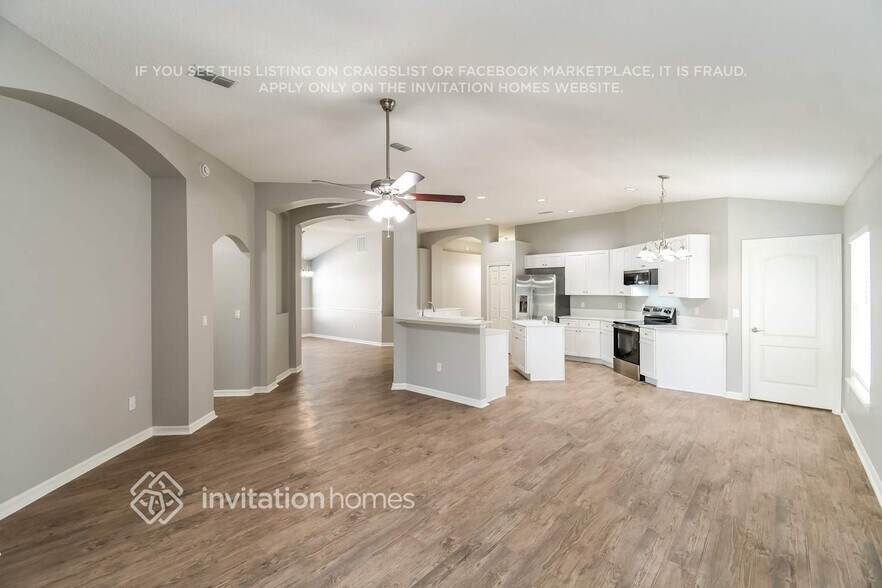 Building Photo - 12587 Brookchase Ln