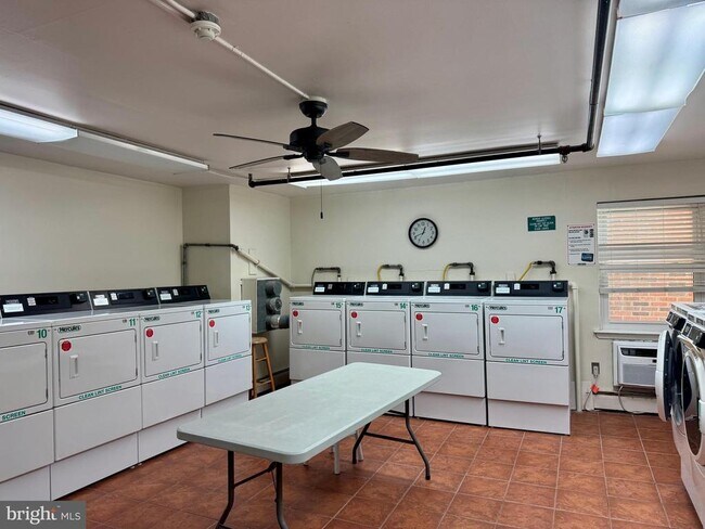 Building Photo - 9300 Atlantic Ave