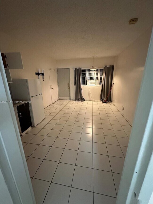 Building Photo - 26 Diplomat Pkwy