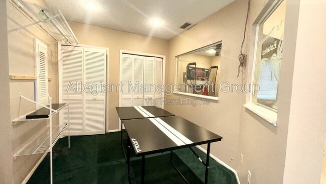 Building Photo - 223 Lake Davenport Estates Dr