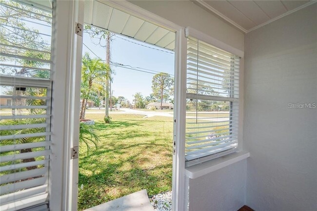 Building Photo - 495 S McCall Rd