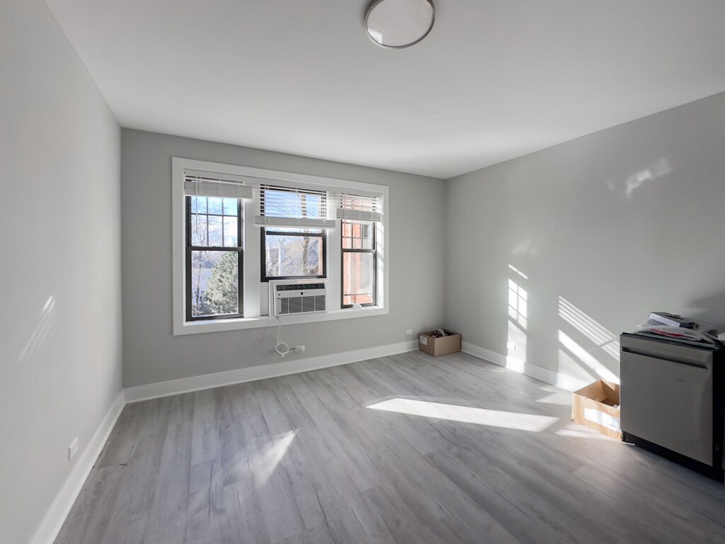 Building Photo - 378 Hazel Ave