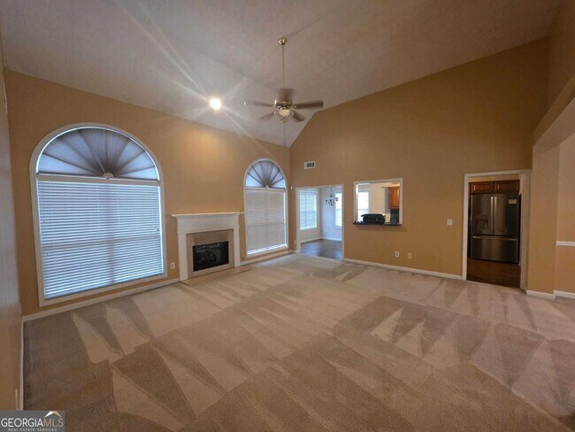 Building Photo - 323 Bald Eagle Way