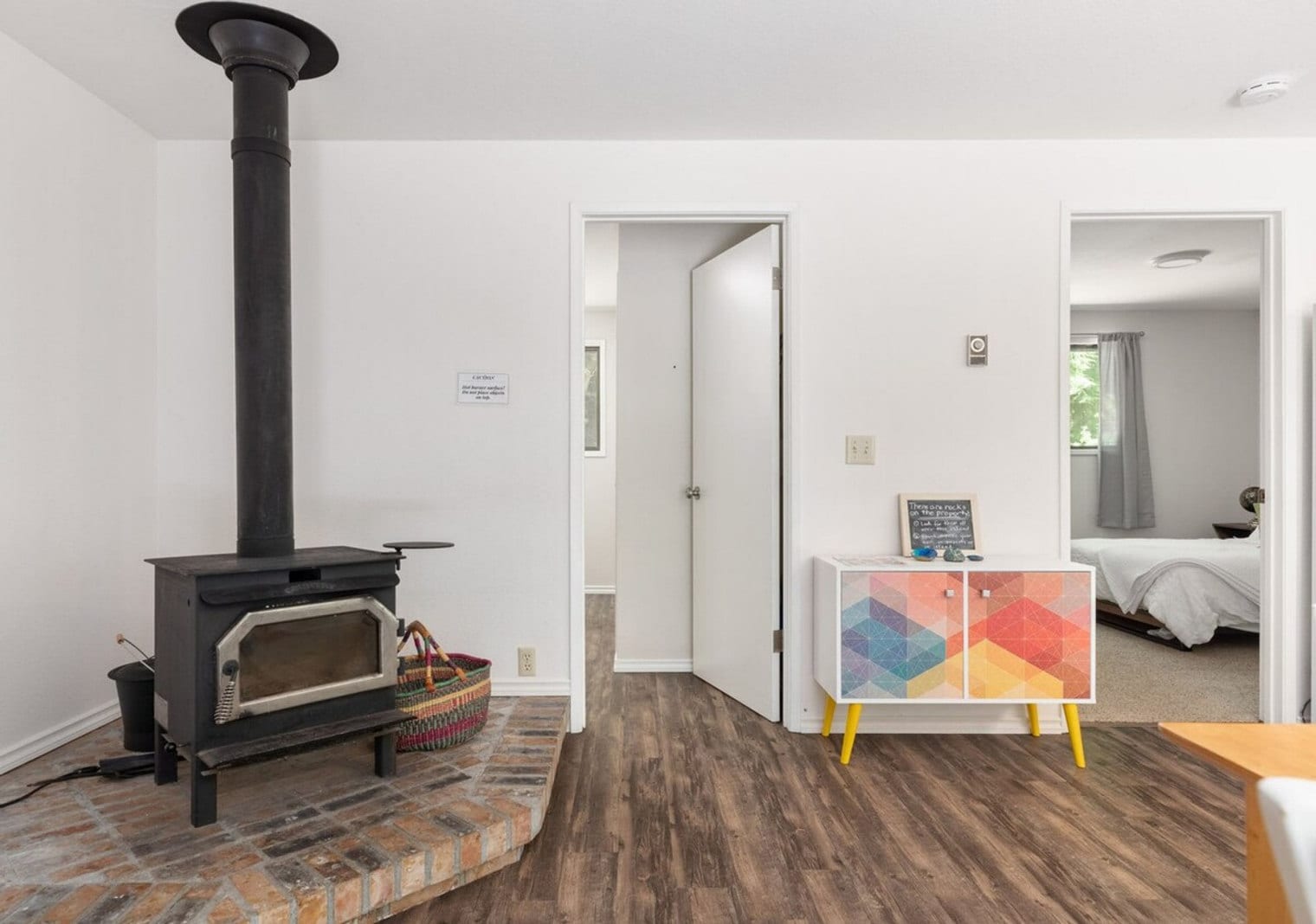 Building Photo - 804 N Main St