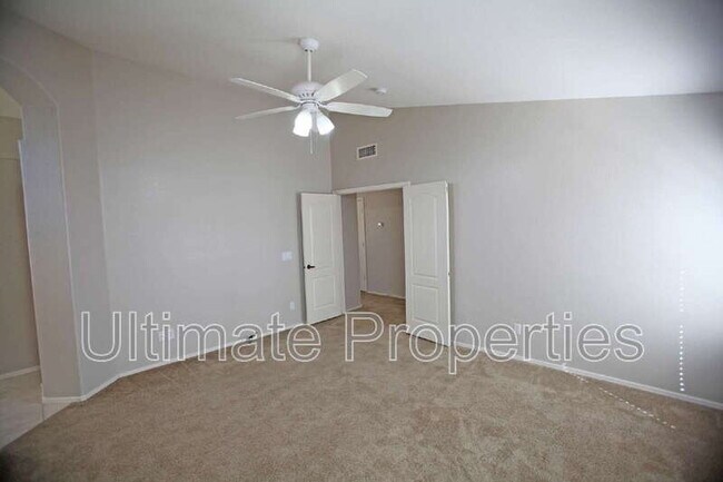 Building Photo - 15256 W Melissa Ln