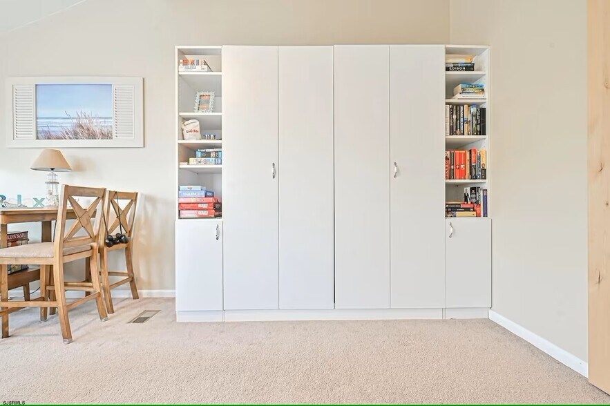 Building Photo - 518 W Brigantine Ave