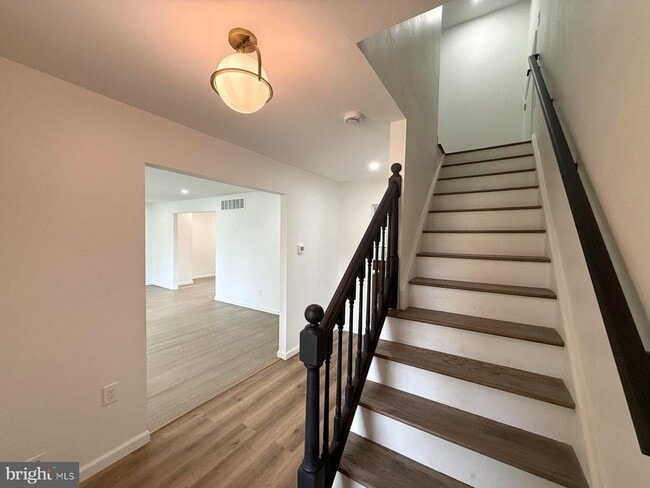 Building Photo - 7 Orchid Ln