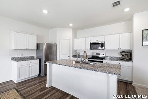 Building Photo - 7726 Fern Holw