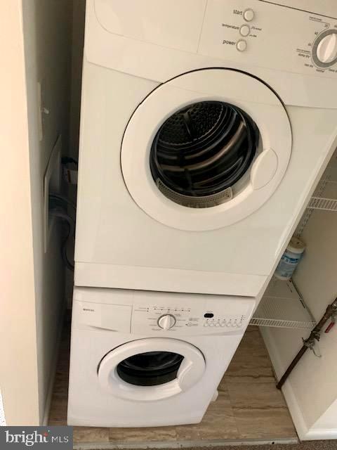 Building Photo - 1207 Crosshill Ct