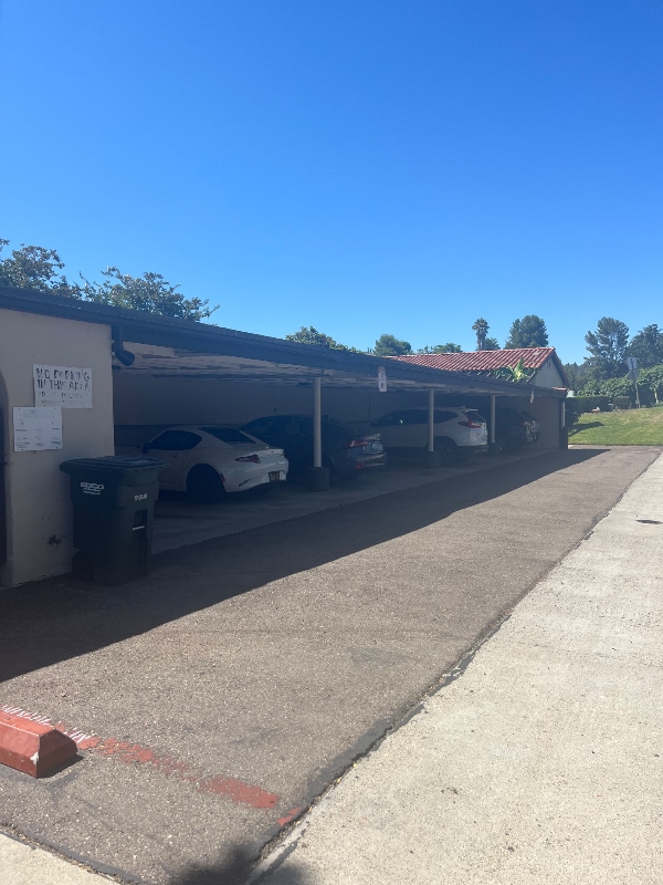 Building Photo - 12102 Rancho Bernardo Rd