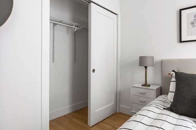 Building Photo - 2310 4th St NE