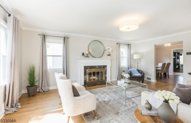 Building Photo - 7 Evergreen Terrace