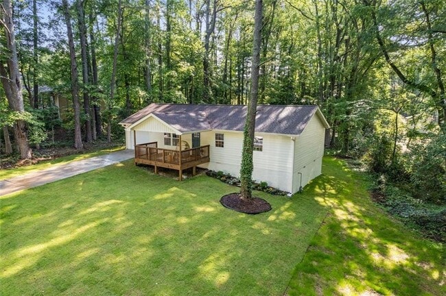 Building Photo - 2856 Bay Leaf Dr SE