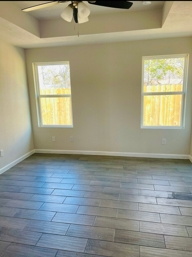 Building Photo - 9119 Sherbourne St