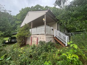 Building Photo - 655 Beatty Rd