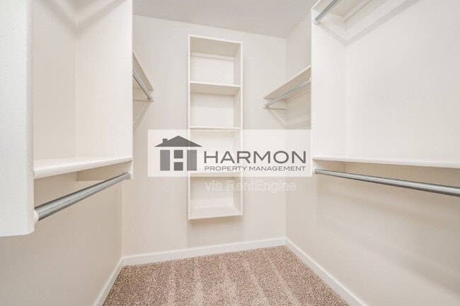 Building Photo - 2078 N Reece Ct