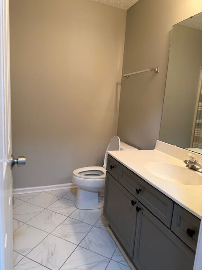 Building Photo - 59 Portrait Ln