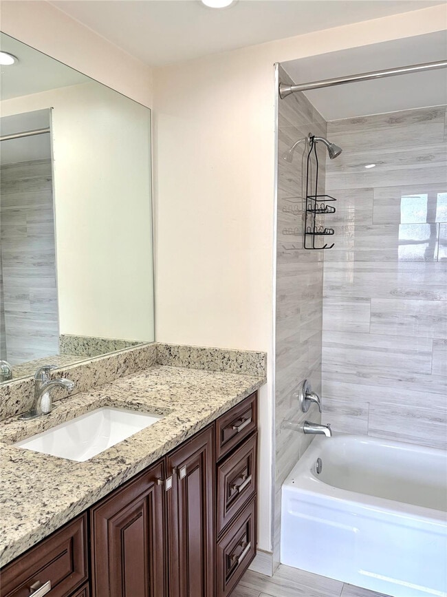 Building Photo - 2701 N Ocean Blvd