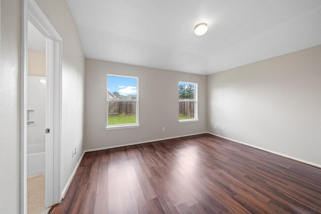 Building Photo - 14239 Brunswick Point Ln