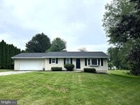 Building Photo - 306 N Sandy Hill Rd