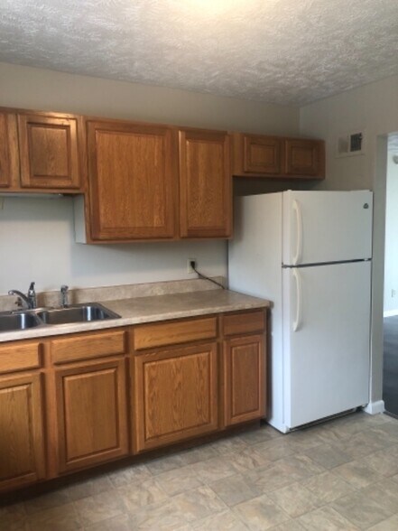 Building Photo - 4415 N 62nd St
