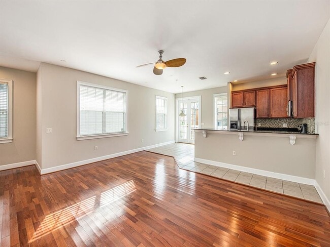 Building Photo - 6810 S Kissimmee St