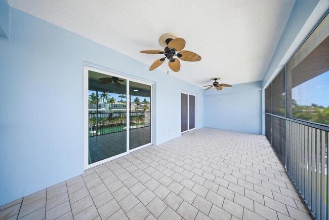 Building Photo - 138 Indies Dr N
