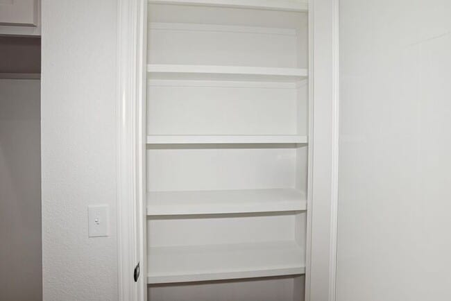 Building Photo - 10374 Tierra Santa Dr