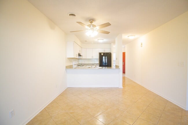 Building Photo - 2708 S 17th St