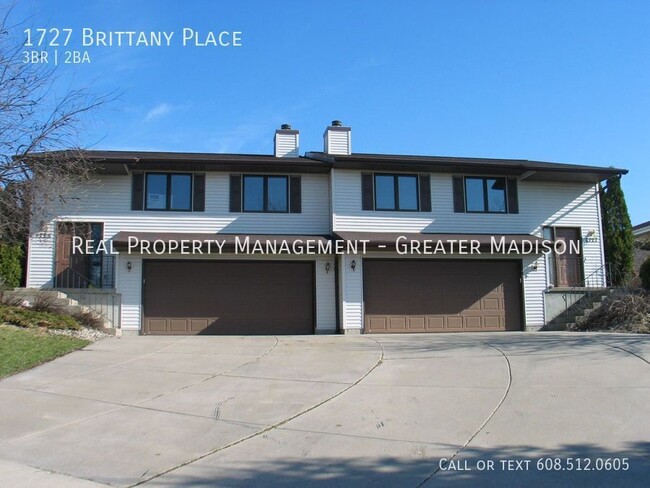 Primary Photo - Nice duplex rental home on Madison's west ...