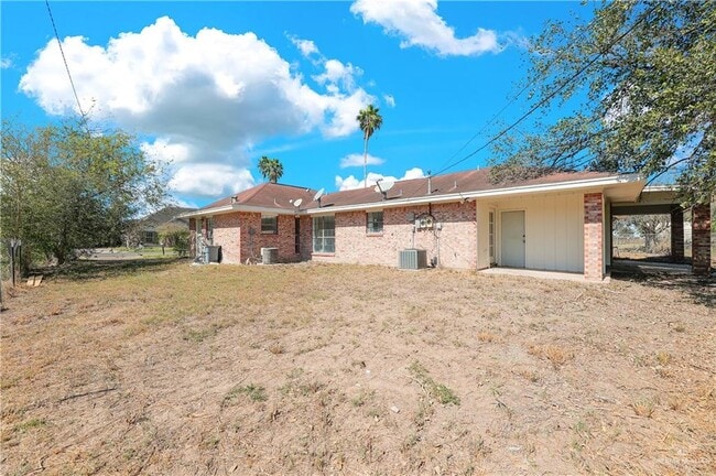 Building Photo - 26 Tiquisate Ave