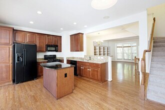Building Photo - Pet-Friendly Cherry Hill Townhome
