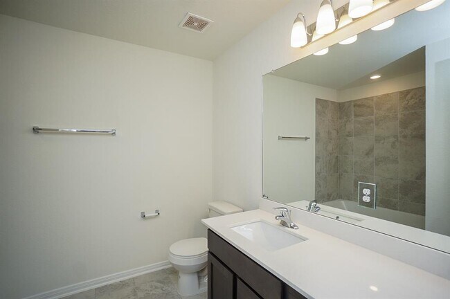 Building Photo - 4615 Sabine Creek Way