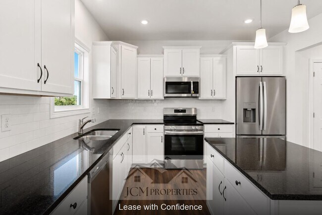 Building Photo - 929 Camden Ct